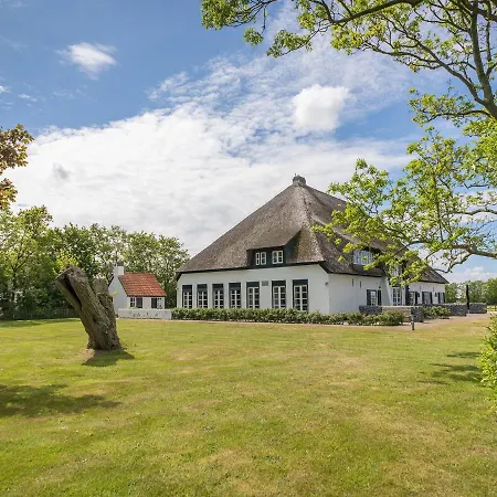 Spacious In Dutch Coast Texel With Garden De Cocksdorp (Texel)