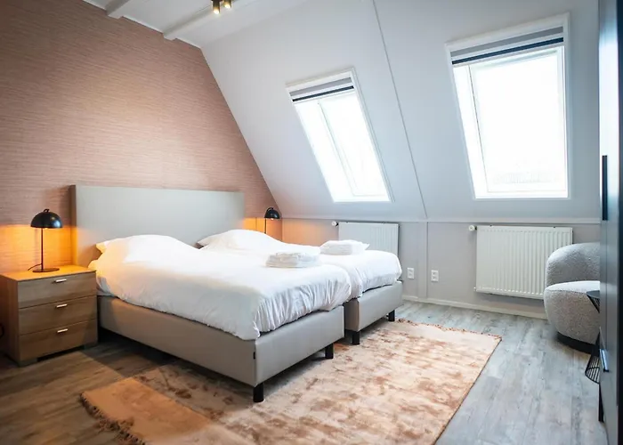 Near De Slufter * דה קוקסדורפ