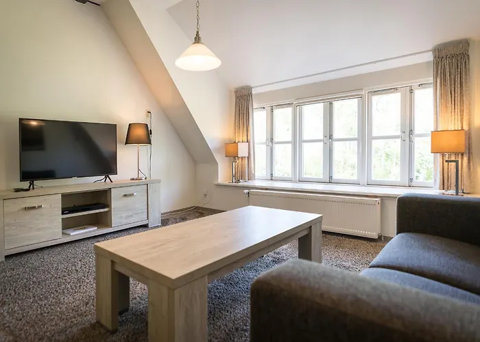 בית נופש Near De Slufter דה קוקסדורפ